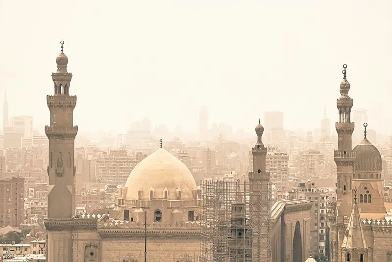قباب ومآذن مساجد القاهرة التاريخية