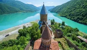 السياحة في كوتايسي جورجيا - أفضل الأماكن السياحية للمسافرين السعوديين